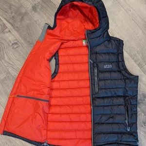 LIKE NEW Black Down Vest with Red Liner, Fits like a Medium